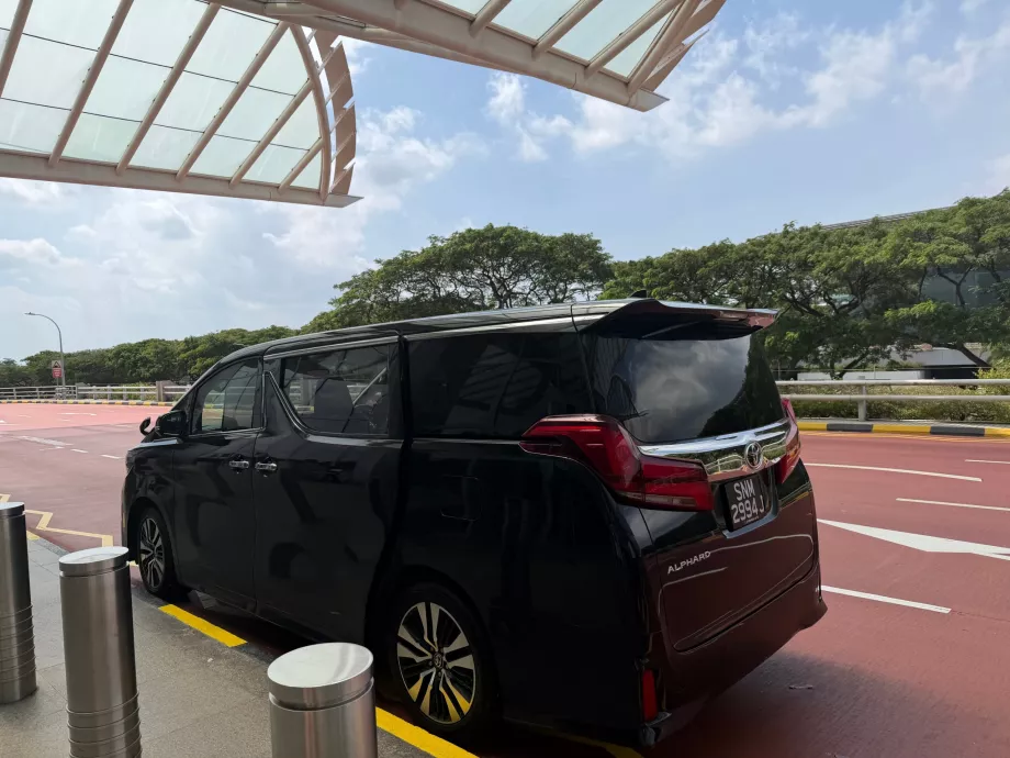Transfert gratuit en limousine vers l'aéroport