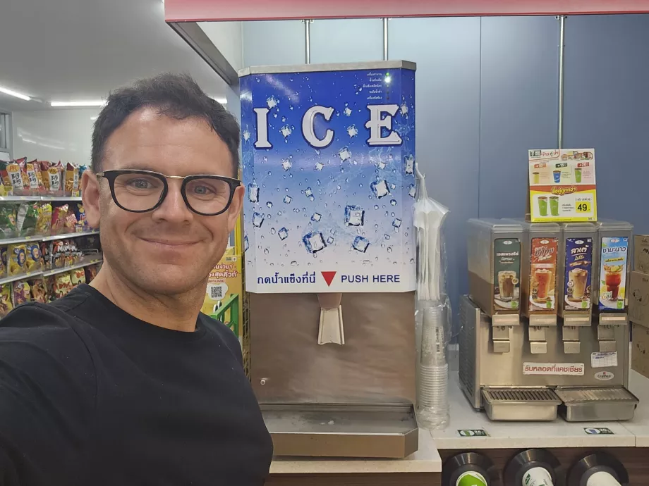 Je suis à la machine à glace