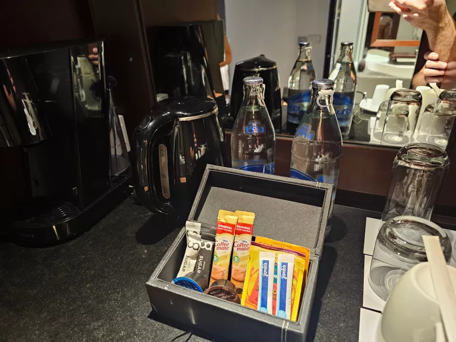 Machine à café et eau